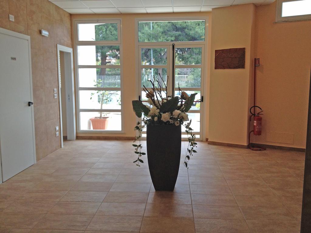 Hotel Residence Thalassa 雷焦卡拉布里亚 外观 照片
