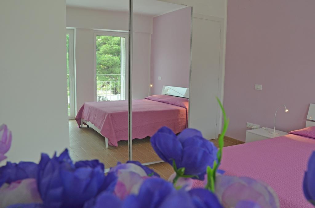 Hotel Residence Thalassa 雷焦卡拉布里亚 客房 照片
